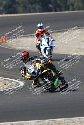 media/Sep-20-2025-TrackDaz (Sat) [[27f0cde673]]/A Group/10am (Turn 3)/